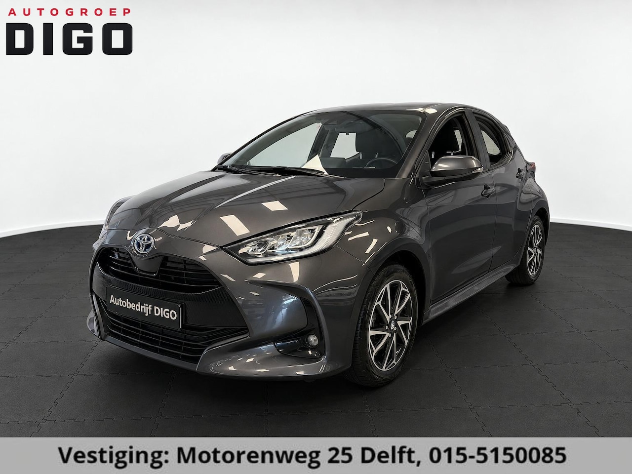 Toyota Yaris - 1.5 Hybrid 115 Dynamic GARANTIE TOT 06-2033! . STOEL VERWARMING . PARKEERSENSOREN ACHTER . - AutoWereld.nl