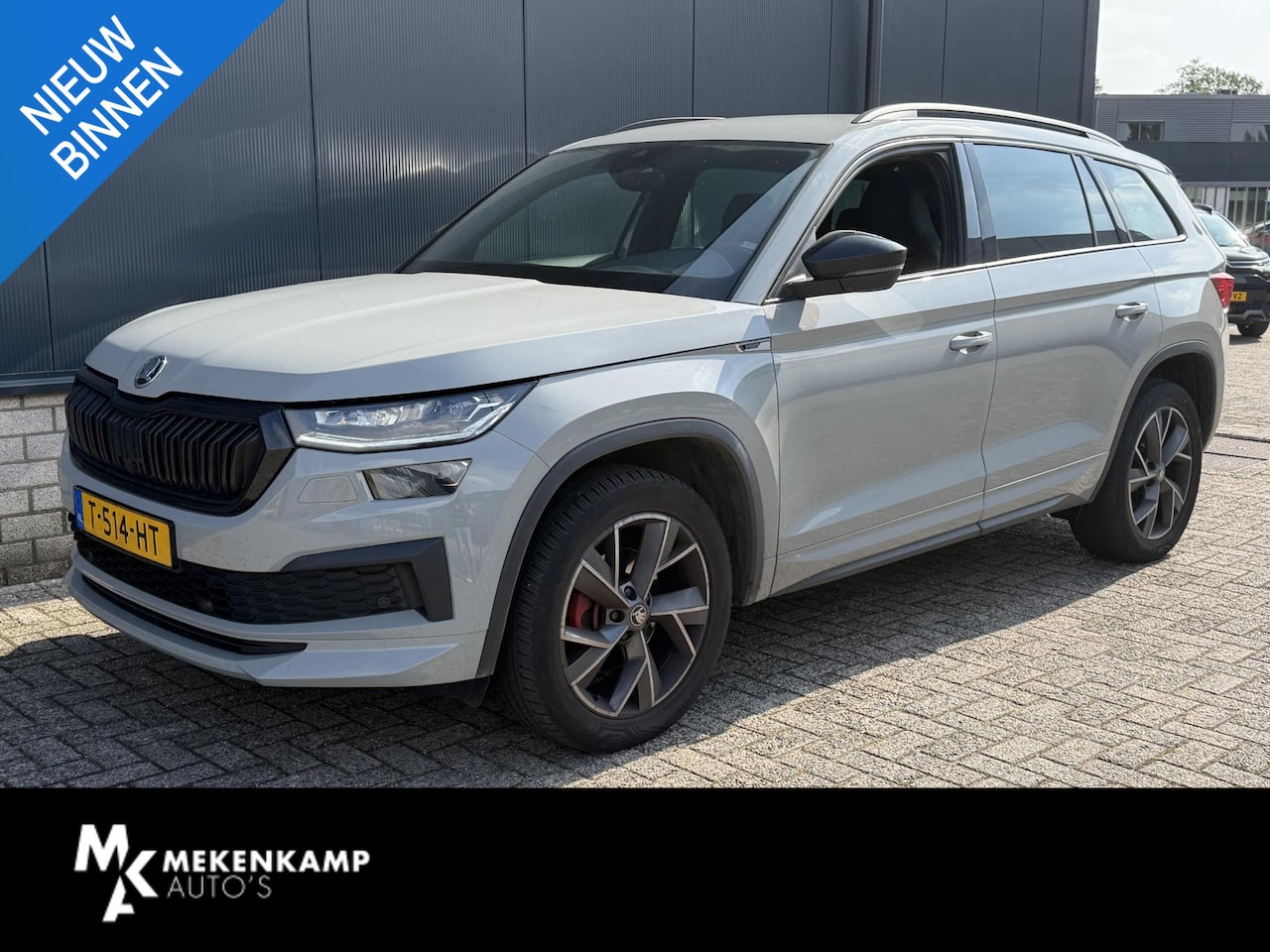 Skoda Kodiaq - 1.5 TSI Sportline Business 7p. 19"/Trekhaak/Camera/PDC v+a/Stoelverwarming + memory/Elektr - AutoWereld.nl
