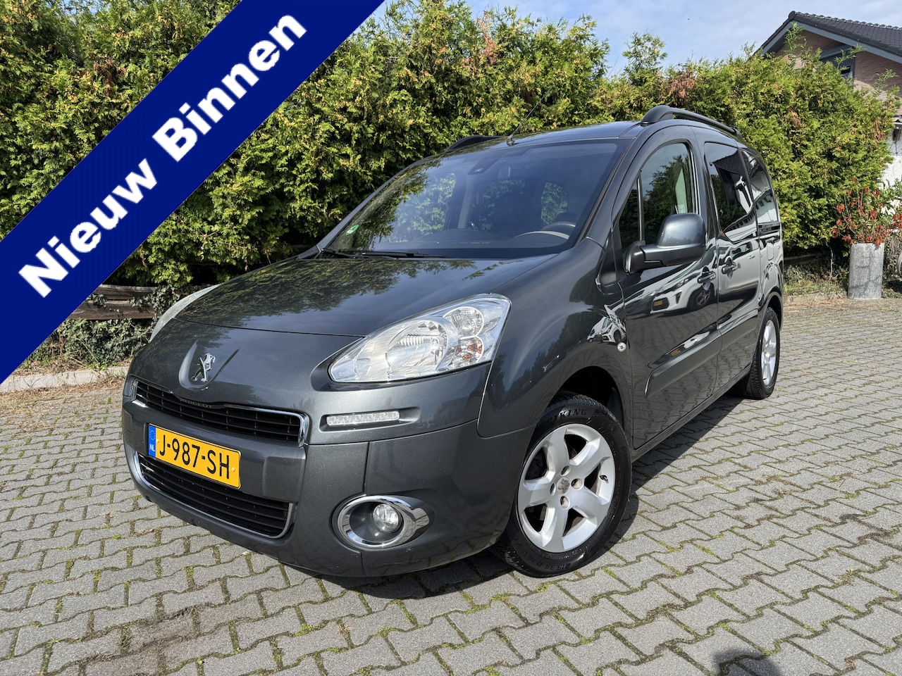 Peugeot Partner Tepee - 1.6 VTi Style Climate, Cruise, Trekhaak, Winterset - AutoWereld.nl