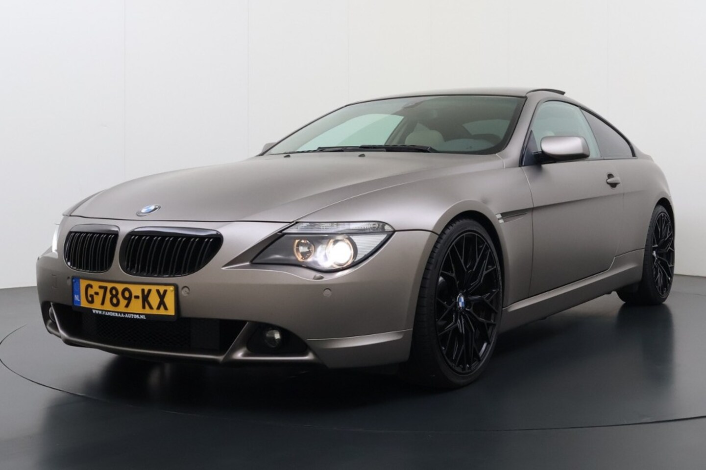 BMW 6-serie - 645CI V8 245KW Automaat Coupe Panodak Youngtimer!! - AutoWereld.nl