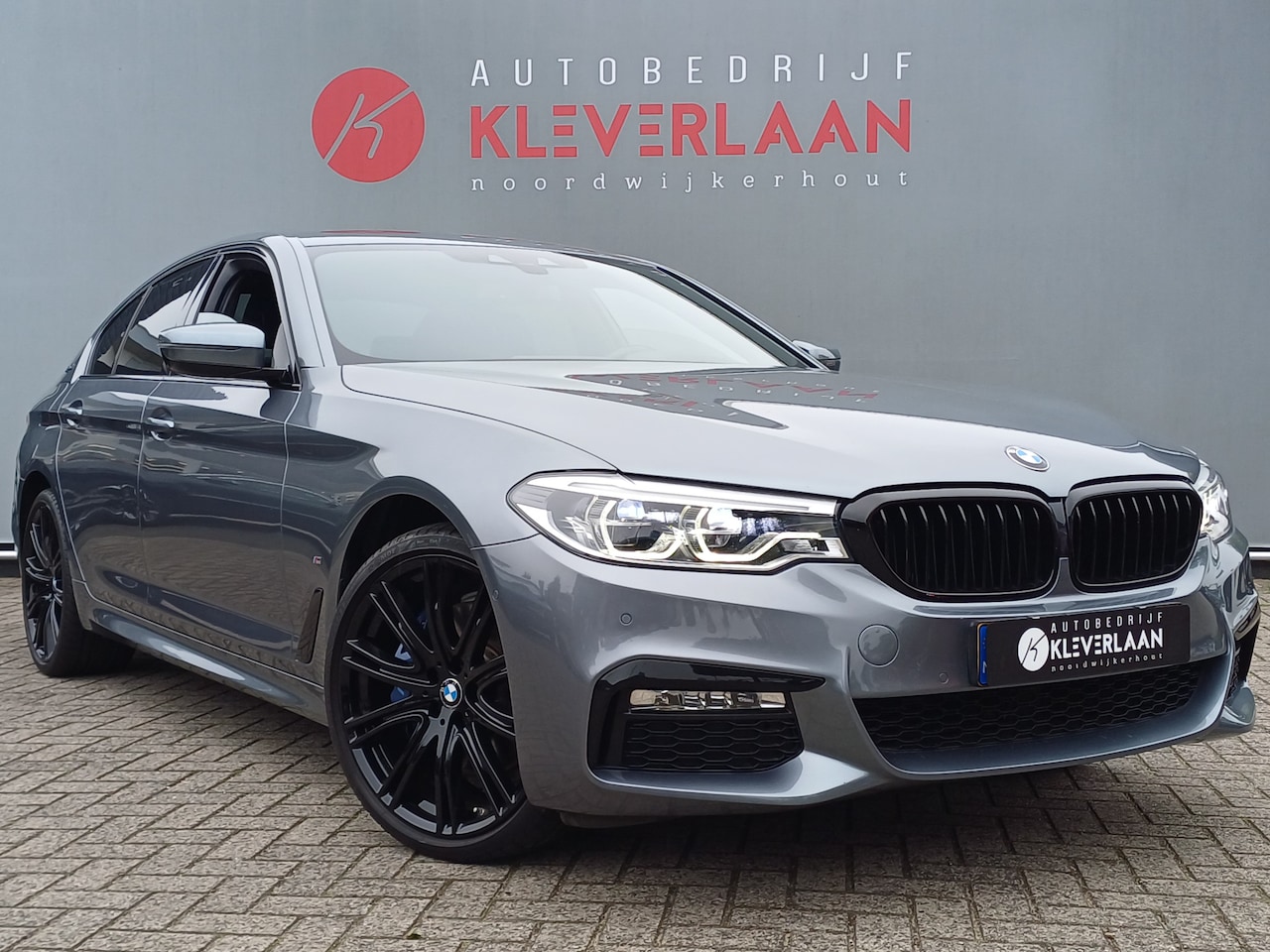 BMW 5-serie - 530e iPerformance High Executive Wij bieden financiering mogelijkheden aan. - AutoWereld.nl