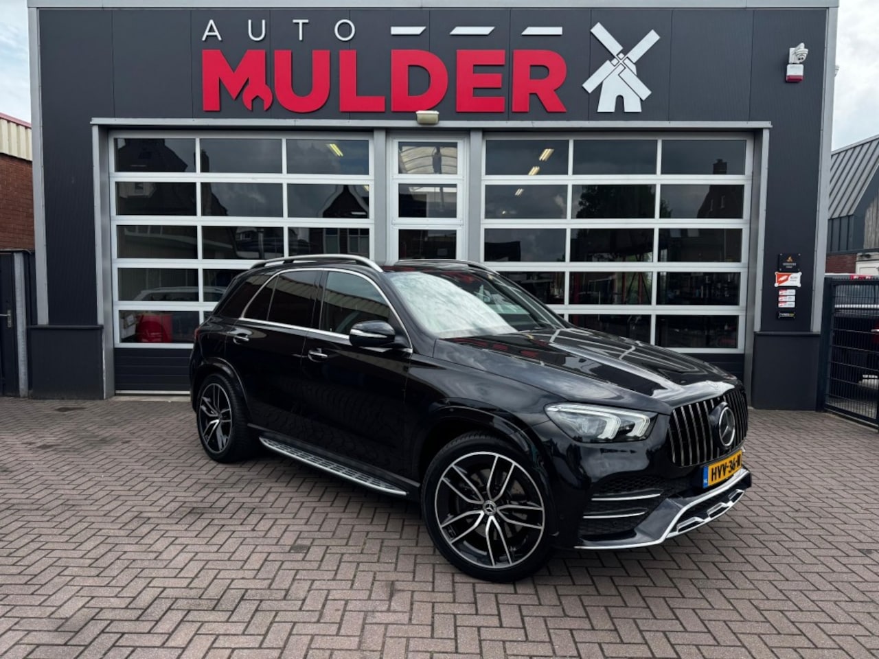 Mercedes-Benz GLE-Klasse - 400 D 4MATIC PREMIUM PLUS AMG / 360 CAM / BURMESTER / PANO / TREKHAAK / HEAD-UP! / ACC / 2 - AutoWereld.nl