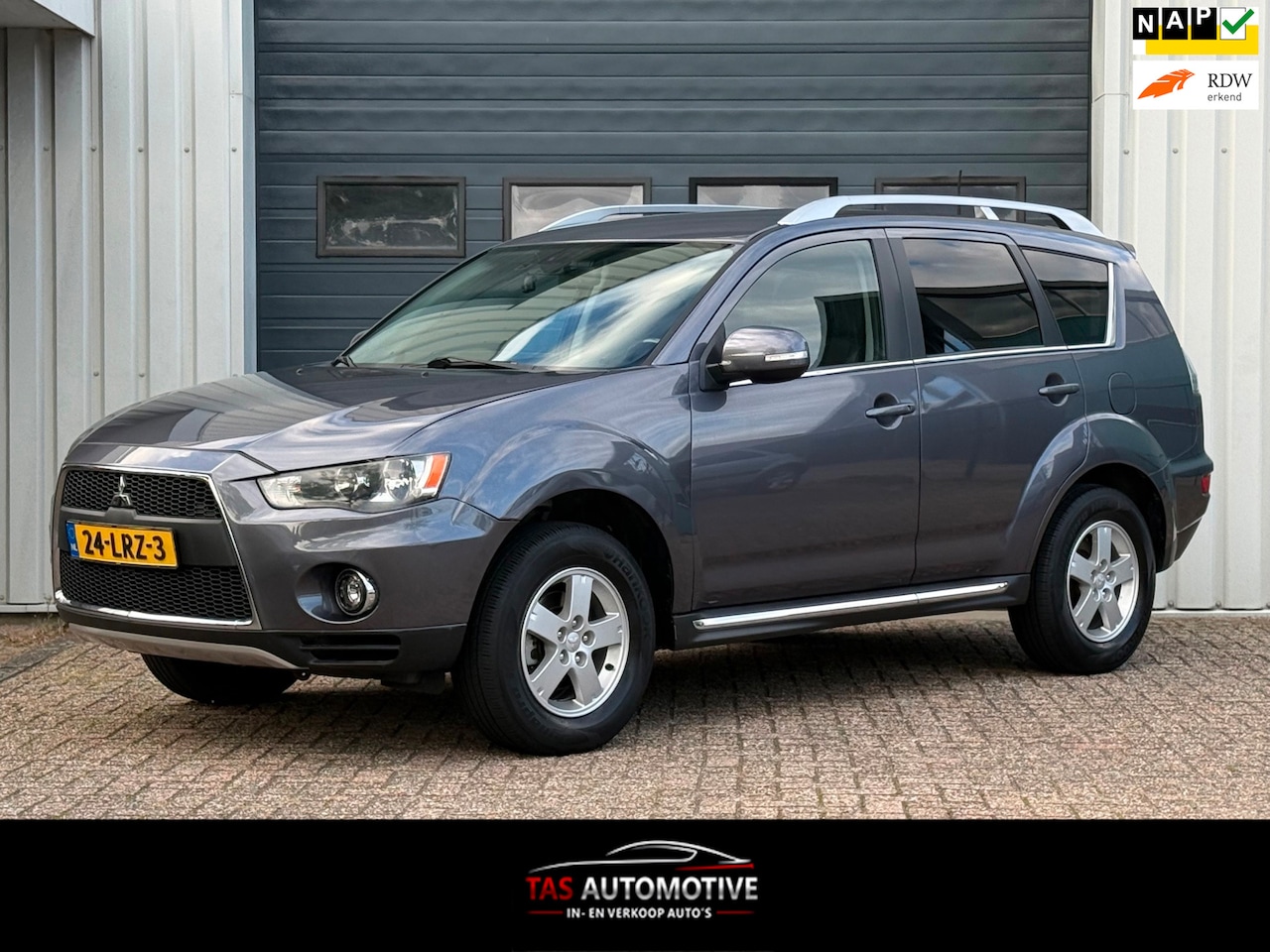 Mitsubishi Outlander - 2.0 Intro Edition AUTOMAAT/AIRCO/CRUISE - AutoWereld.nl