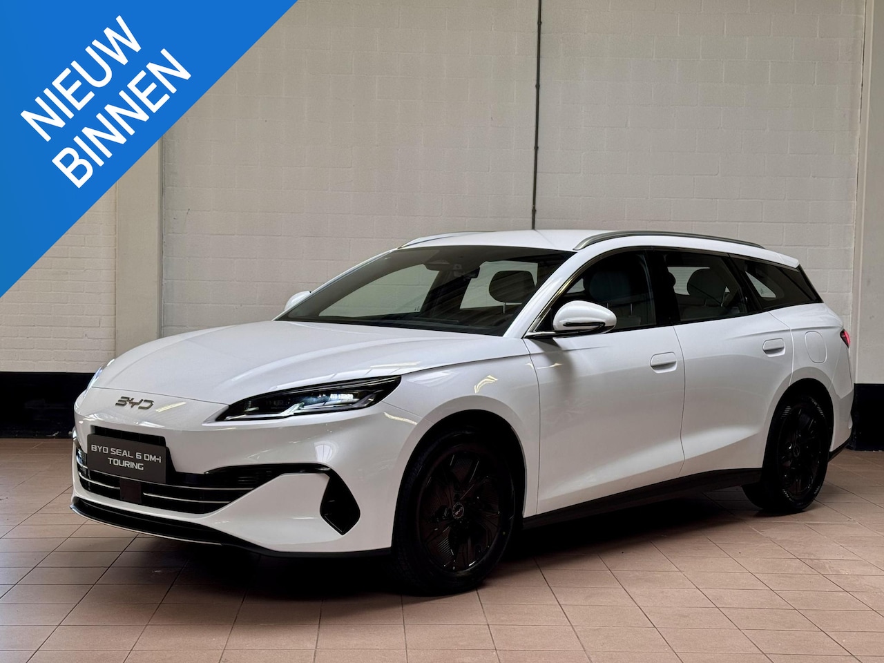 BYD SEAL 6 Touring - 1.5 DM-i Boost | DEMO  | Carplay | - AutoWereld.nl