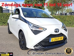 Toyota Aygo - 1.0 VVT-i x-play, 1e eig Camera Navigatie SUMMER SALE