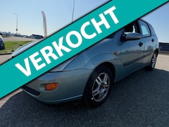 Ford Focus - 1.6-16V Ambiente Airco 2e Eigenaar Trekhaak NAP
