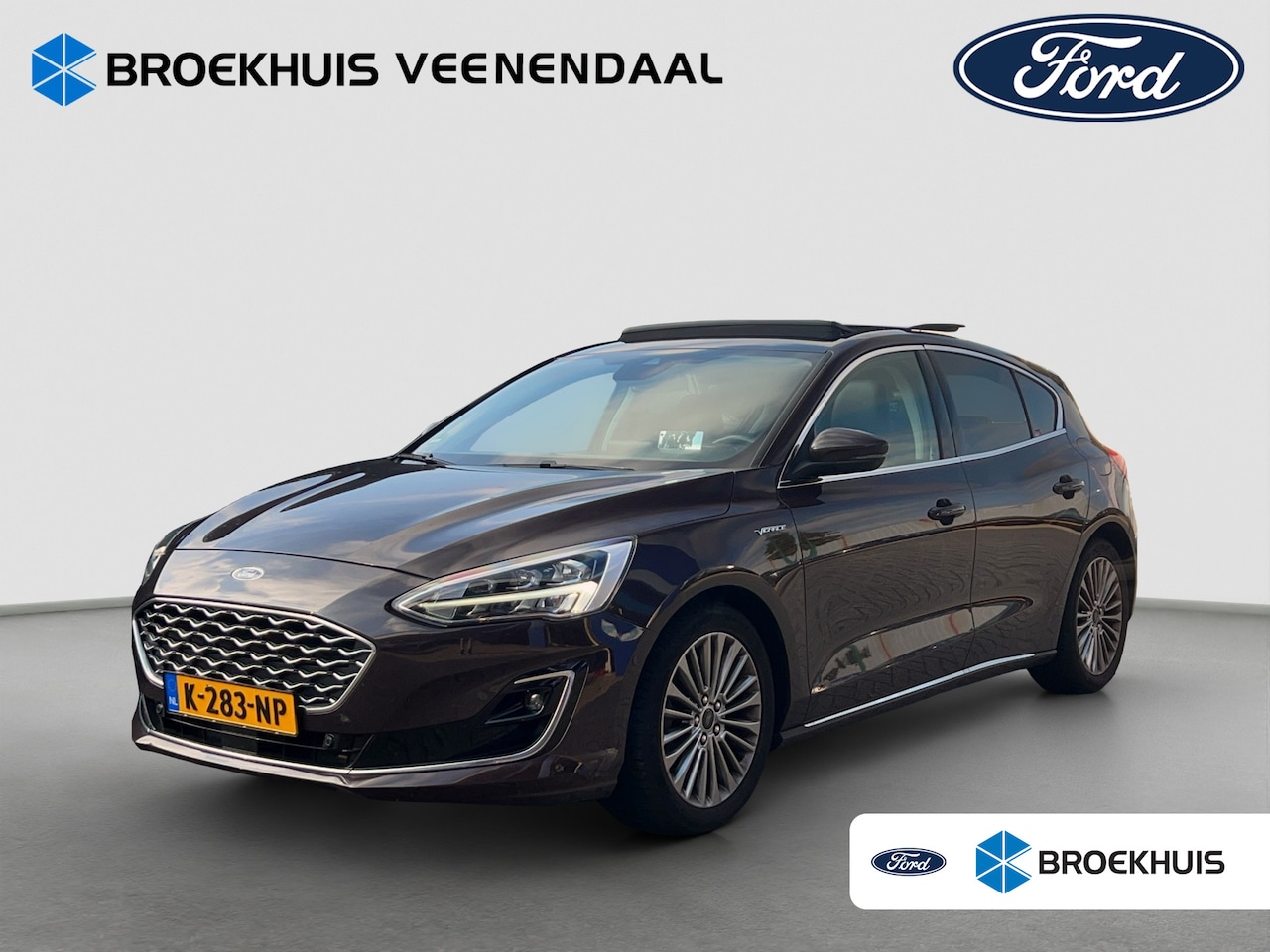 Ford Focus - 1.5 EcoBoost Vignale | Pano | Stoelverwarming | Adap. Cruise | Camera | - AutoWereld.nl