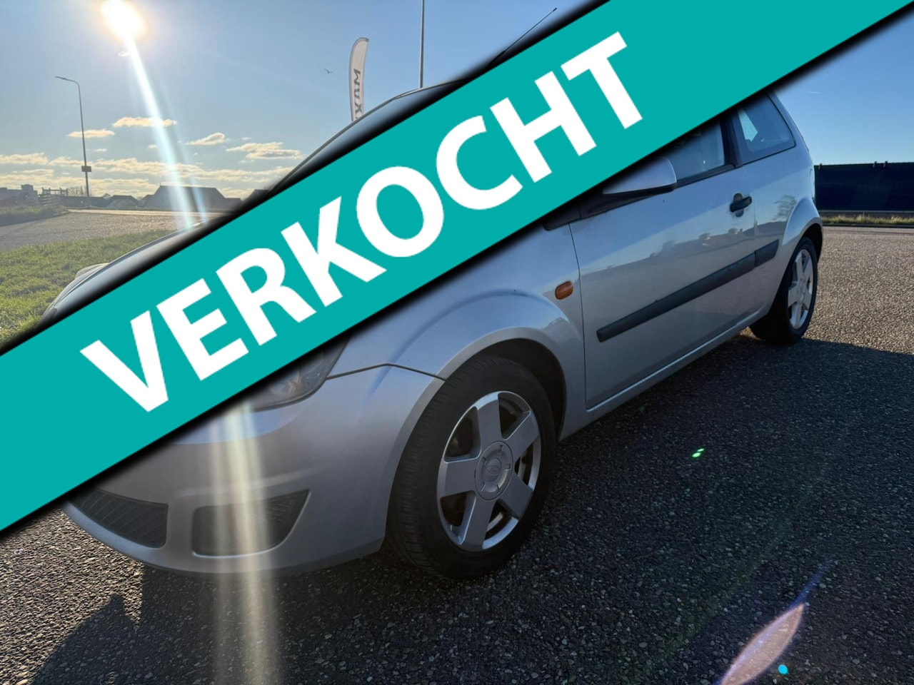 Ford Fiesta - 1.3-8V Futura Airco APK 11-2026 Elektrisch pakket - AutoWereld.nl