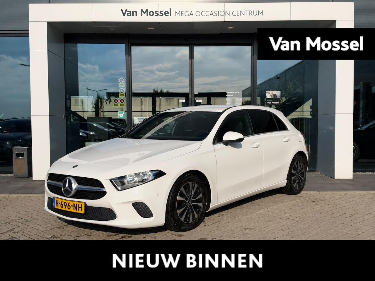 Mercedes-Benz A-klasse - 160 Business Solution | Cruise Control | Achteruitrijcamera | Keyless | Lane Assist | lich - AutoWereld.nl