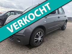 Nissan Micra - 1.2 Mix Airco Dealer Onderhouden 1E Eigenaar APK