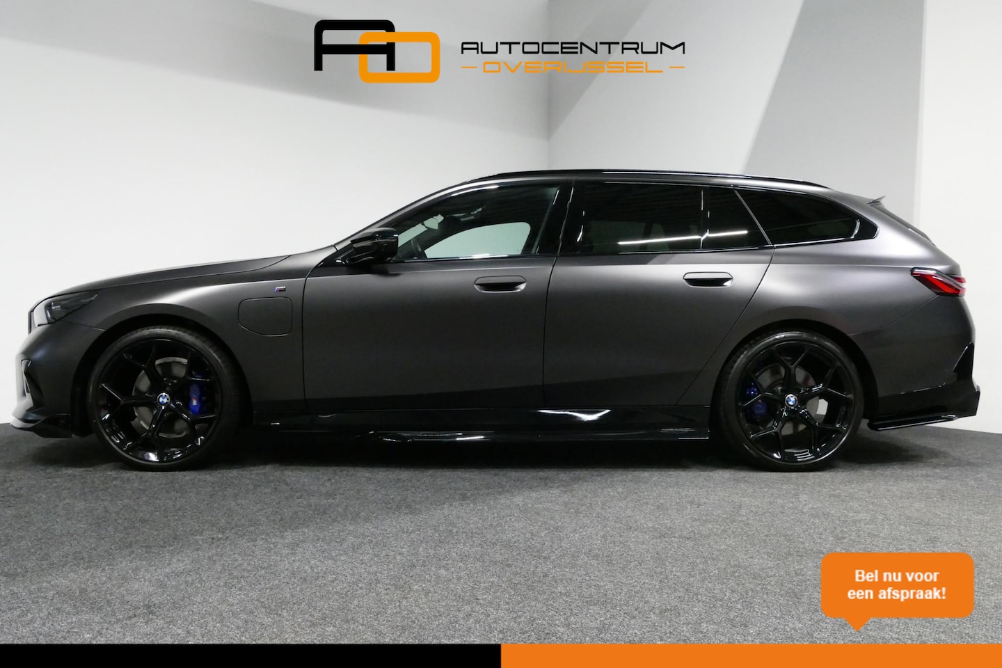 BMW 5-serie Touring - 530e xDrive M Sport Pro Edition / UNIEK!!! / M5 Look / M Sport Bodykit / Panoramadak / Sto - AutoWereld.nl