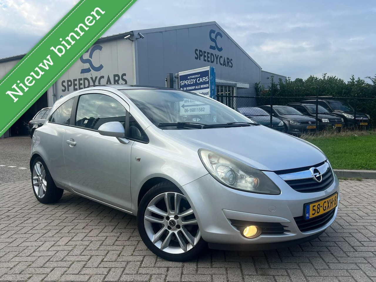 Opel Corsa - 1.4-16V Sport Pano Cruise Elektr Ramen N.A.P LMV - AutoWereld.nl