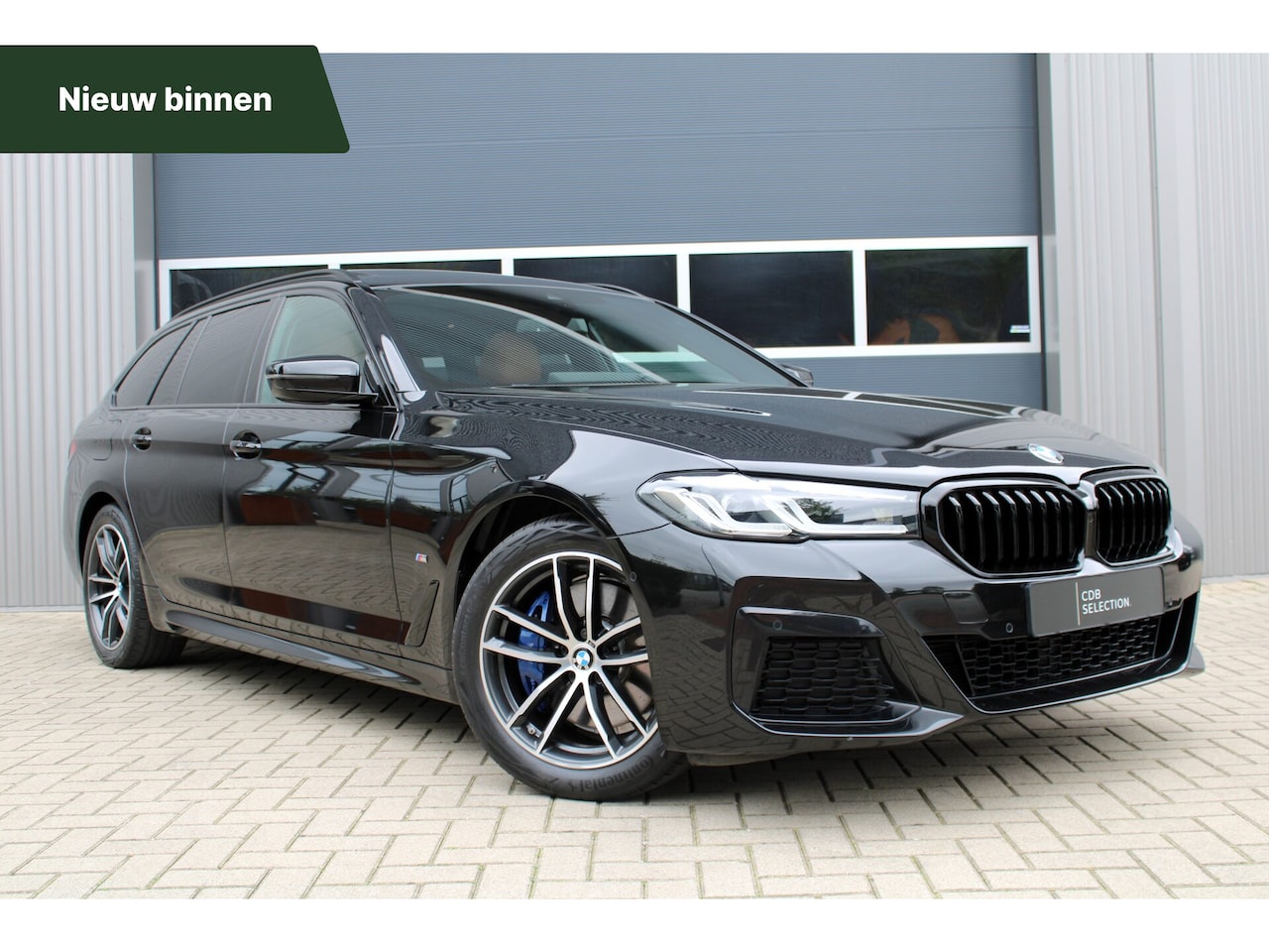 BMW 5-serie Touring - 530e High Executive | Pano | M Sport | Hifi | Mirror Pack | 20 inch - AutoWereld.nl