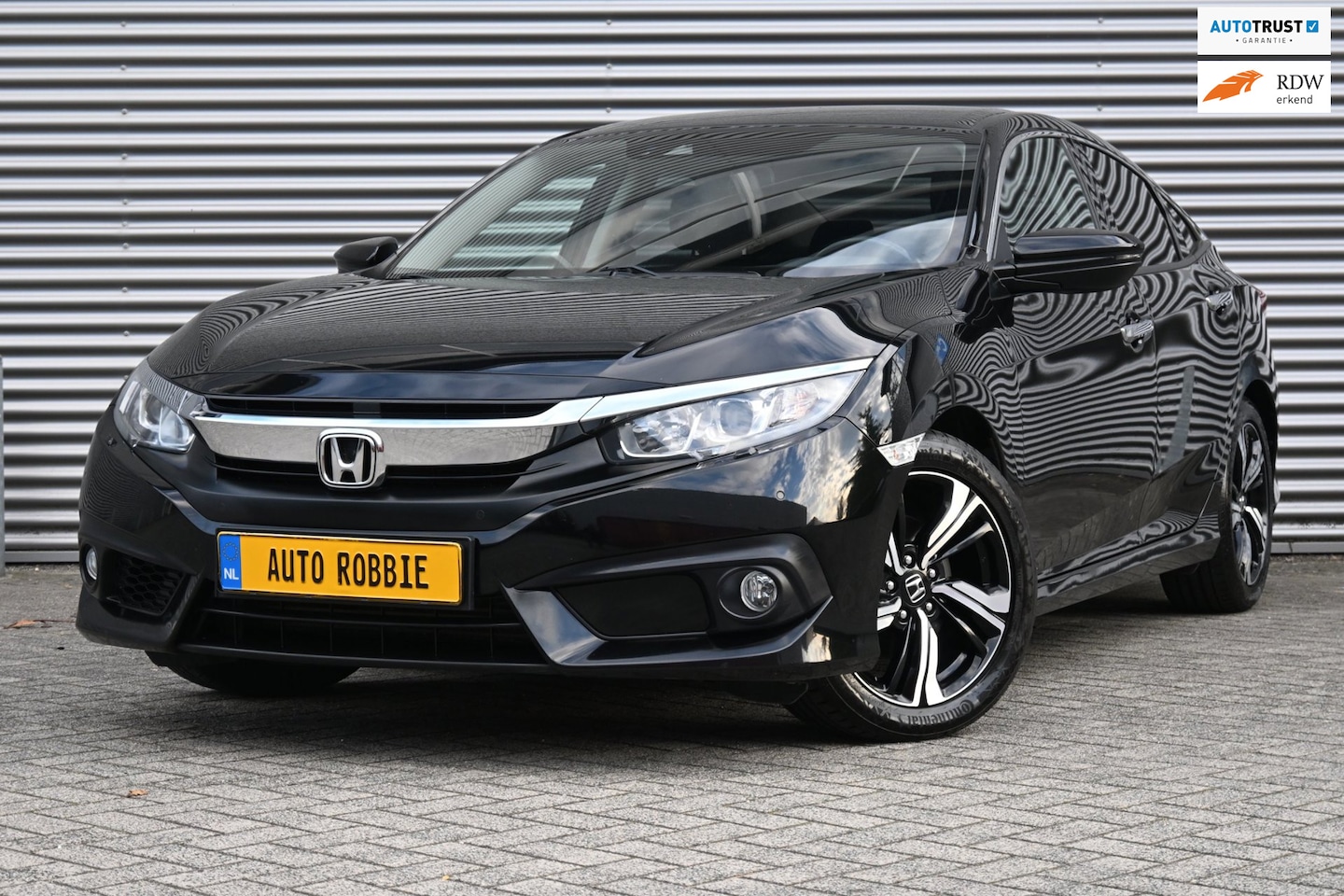 Honda Civic - 1.5 i-VTEC 182-PK Elegance, Airco, Ecc, Navi, Camera. - AutoWereld.nl