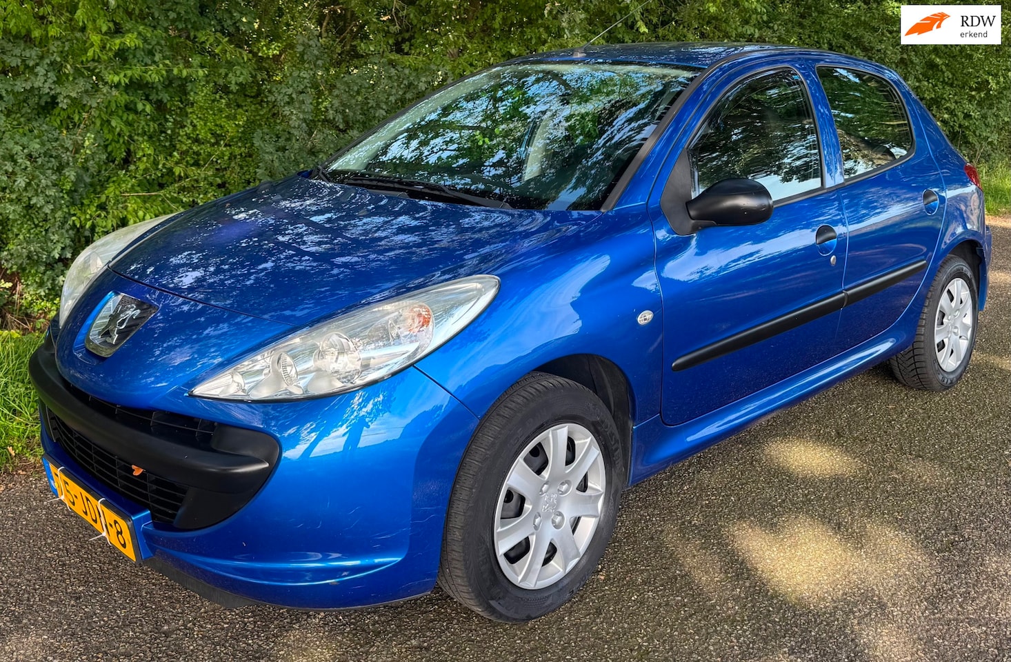 Peugeot 206 - 1.1 XR 5-DRS NAP NIEUWE APK - AutoWereld.nl