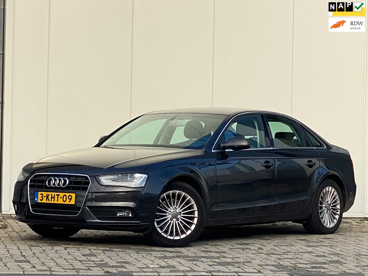 Audi A4 Limousine - 2.0 TDI Business Edition - AutoWereld.nl