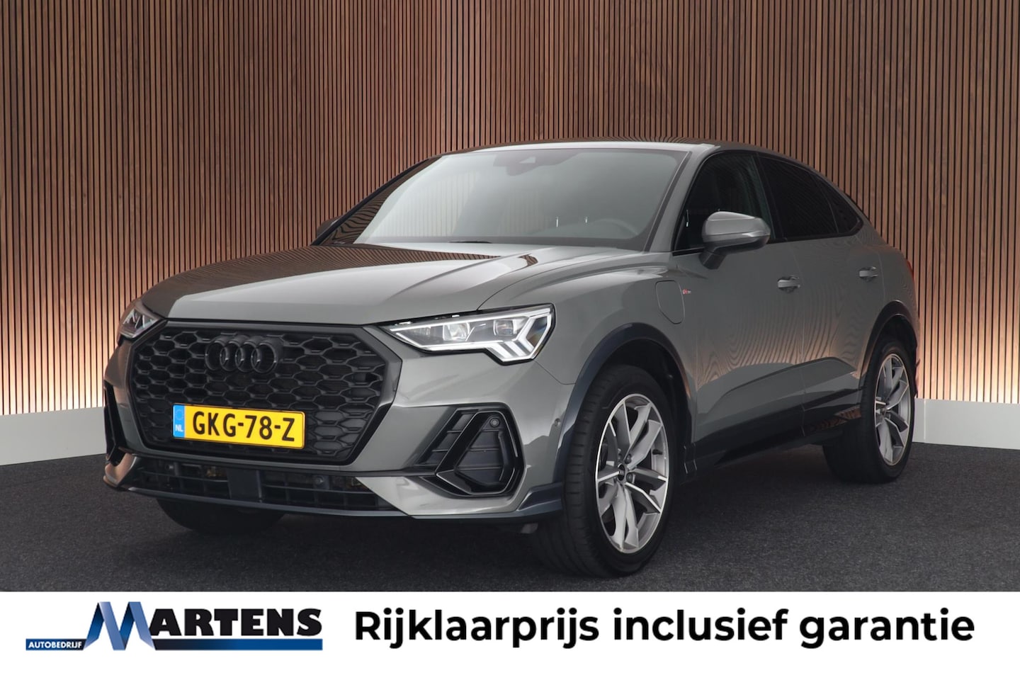 Audi Q3 Sportback - 45 TFSIe 245pk S Edition S-Line LED Camera Keyless Navigatie Stoelverwarming - AutoWereld.nl