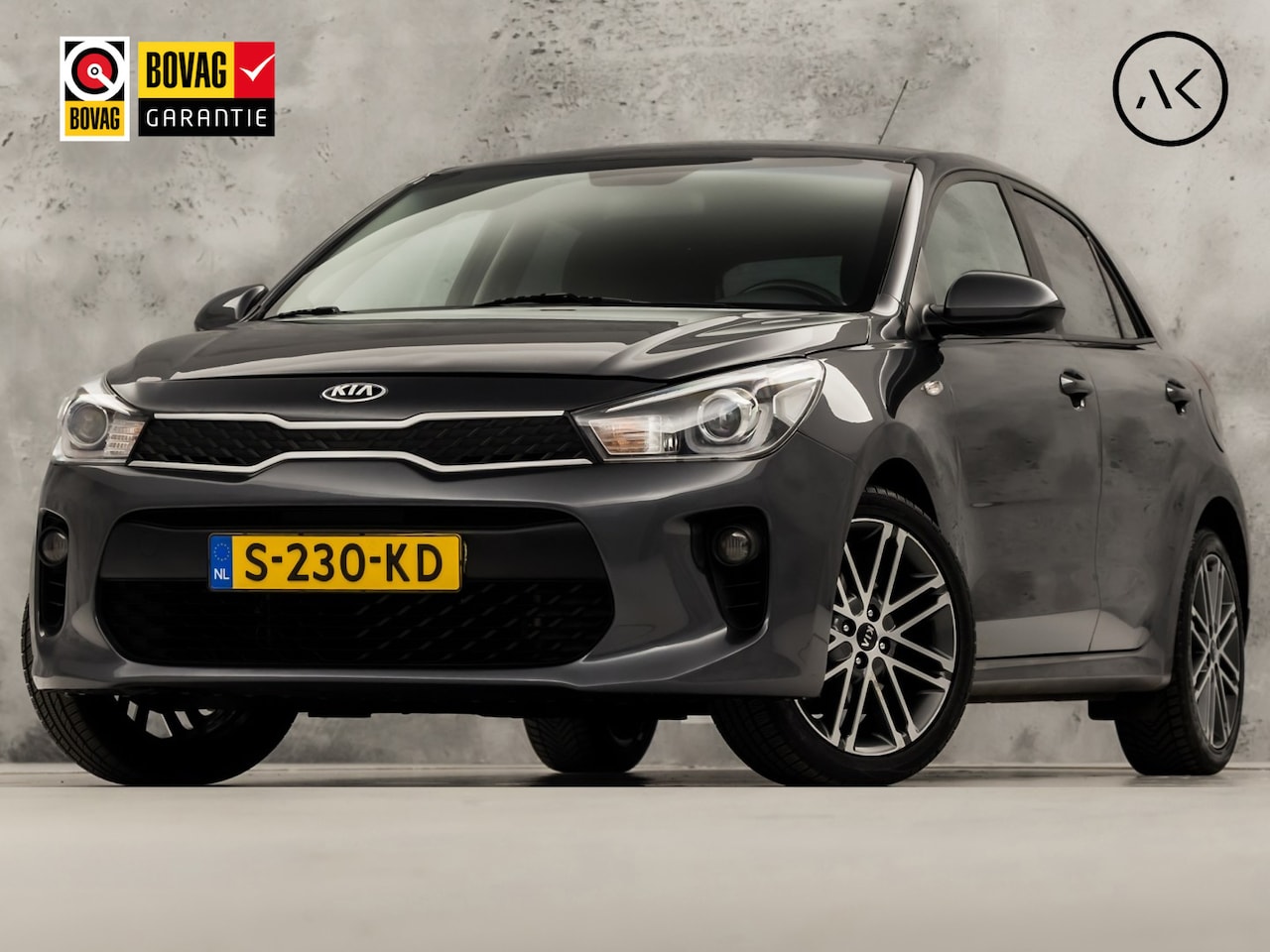 Kia Rio - 1.4 Dynamic Sport Automaat (STUUR/STOELVERWARMING, GETINT GLAS, CAMERA, SPORTSTOELEN, LM V - AutoWereld.nl