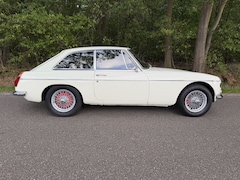 MG B type - 1.8 GT