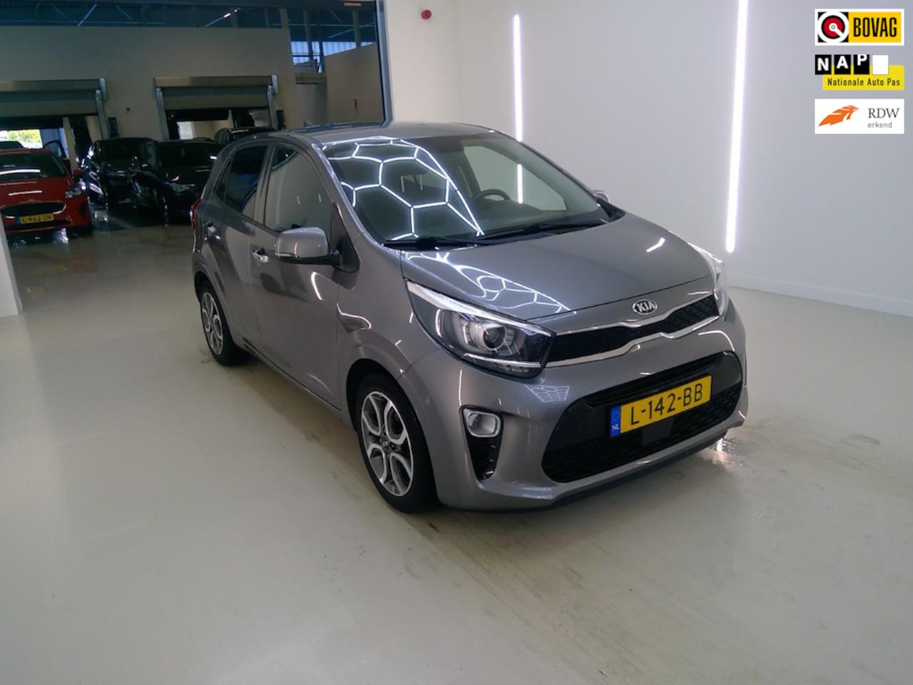 Kia Picanto - 1.0 DPi DynamicPlusLine+Ecc+Led+Breed-Navigatie+camera+cruise+Leder-Multie-stuur = ORIG/NL - AutoWereld.nl