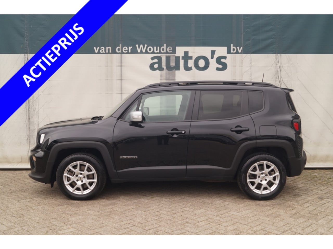 Jeep Renegade - 4xe 240 PHEV Hybrid 4WD Limited -PANO-CAM- - AutoWereld.nl