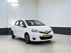 Toyota Yaris - 1.0 VVT-i Now| Airco| C.V | Radio| 5-DRS|