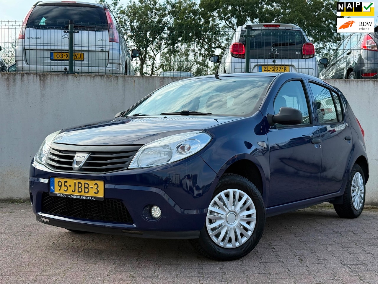 Dacia Sandero - 1.2/CAMERA/APK 06-2027/124690 KM NAP/ - AutoWereld.nl