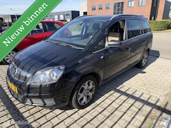 Opel Zafira - 1.8 Business 7 persoons