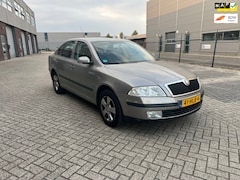 Skoda Octavia - 1.6 Ambiente|Airco