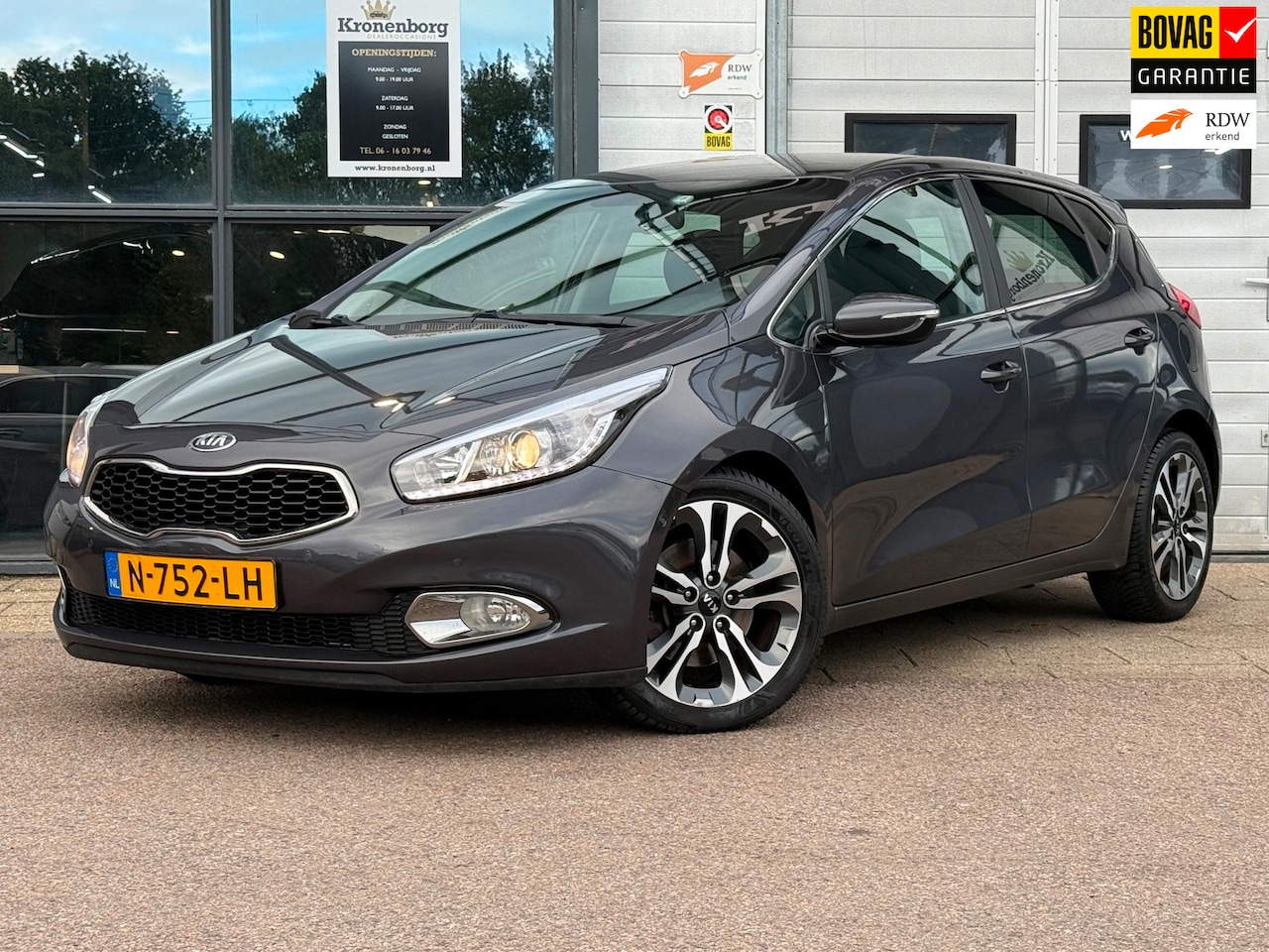 Kia Cee'd - 1.6 GDI DynamicLine| CAMERA| NAVI| VOL OPTIES - AutoWereld.nl