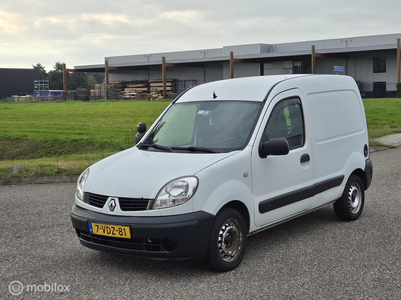 Renault Kangoo Express - 1.5 dCi Euro 5 / Airco / Nieuwe apk - AutoWereld.nl