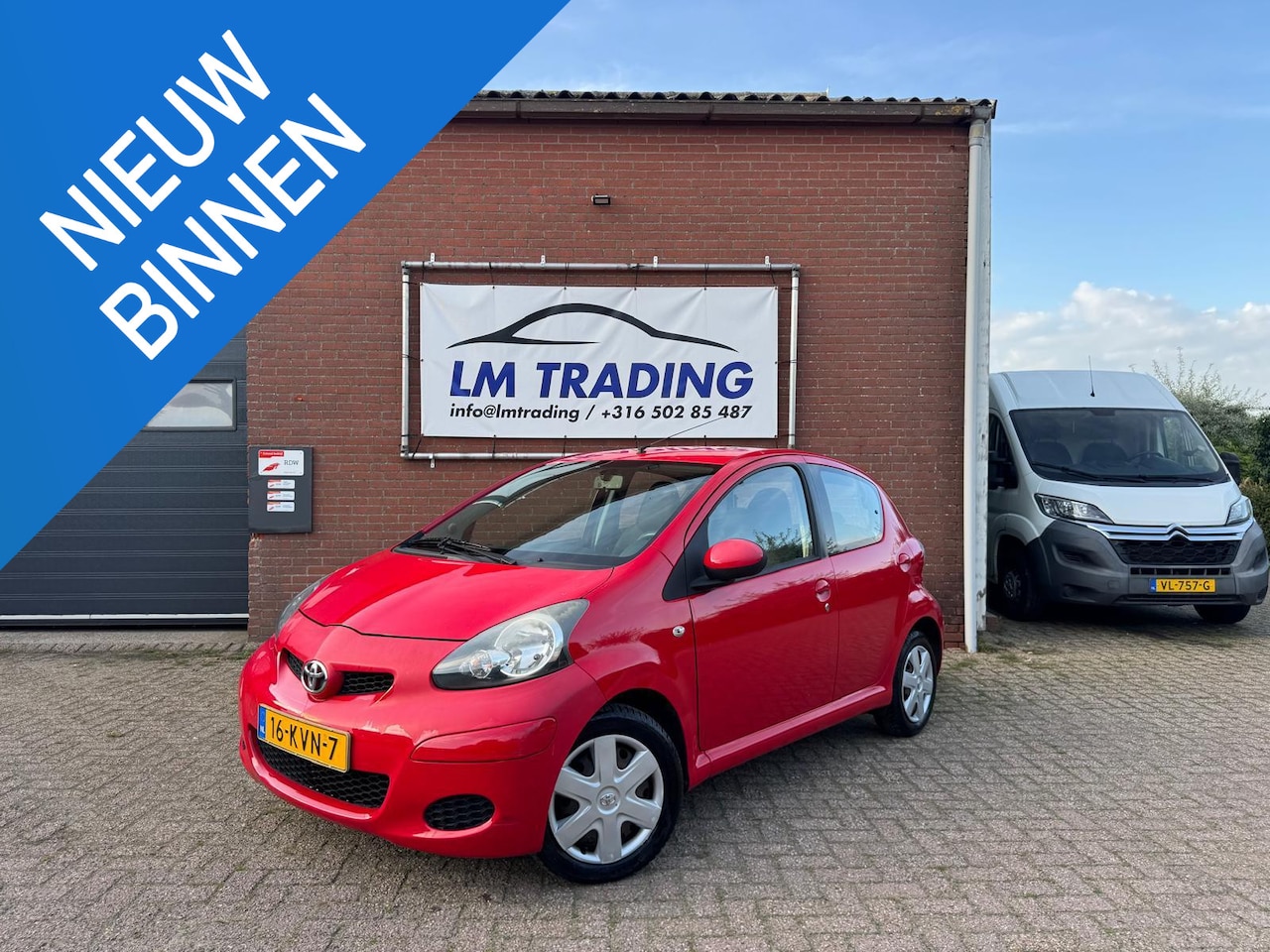 Toyota Aygo - 1.0-12V Comfort 5-DEURS A/C CENTRALE-VERGRENDELING ELEKTRISCHE-RAMEN 2 SLEUTELS + BOEKJES! - AutoWereld.nl