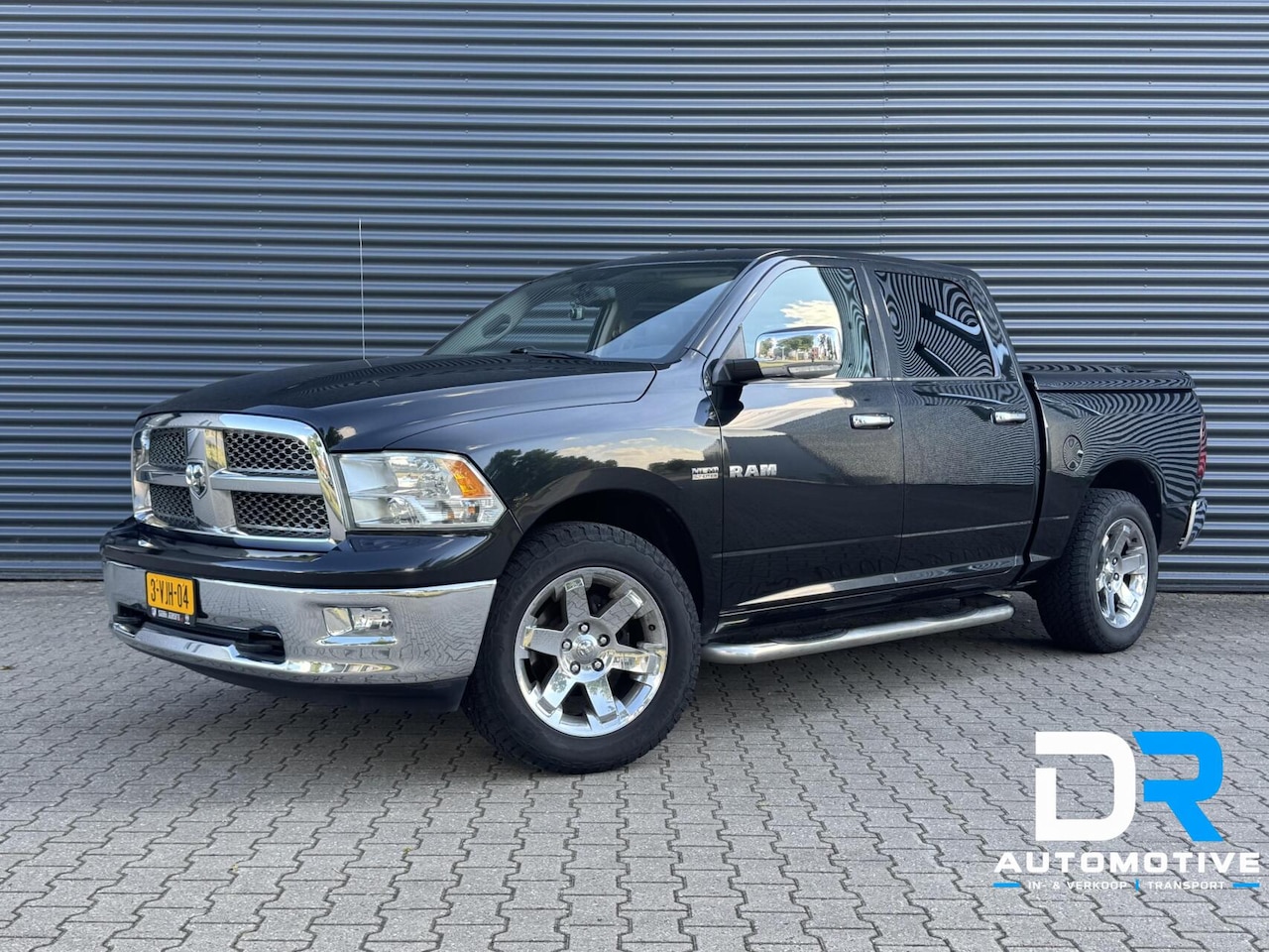 Dodge Ram 1500 - 5.7 V8 Crew Cab 5'7 | ALPINE | STOEL VENTILATIE - AutoWereld.nl