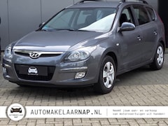 Hyundai i30 CW - 1.4i Blue Dynamic / Airco / Trekhaak / Onderhoudsbeurt /