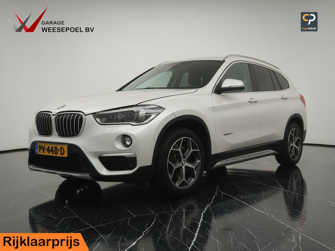 BMW X1 - sDrive20i Centennial High Executive Automaat 192PK - Lederen bekleding - Panoramadak - Sto - AutoWereld.nl