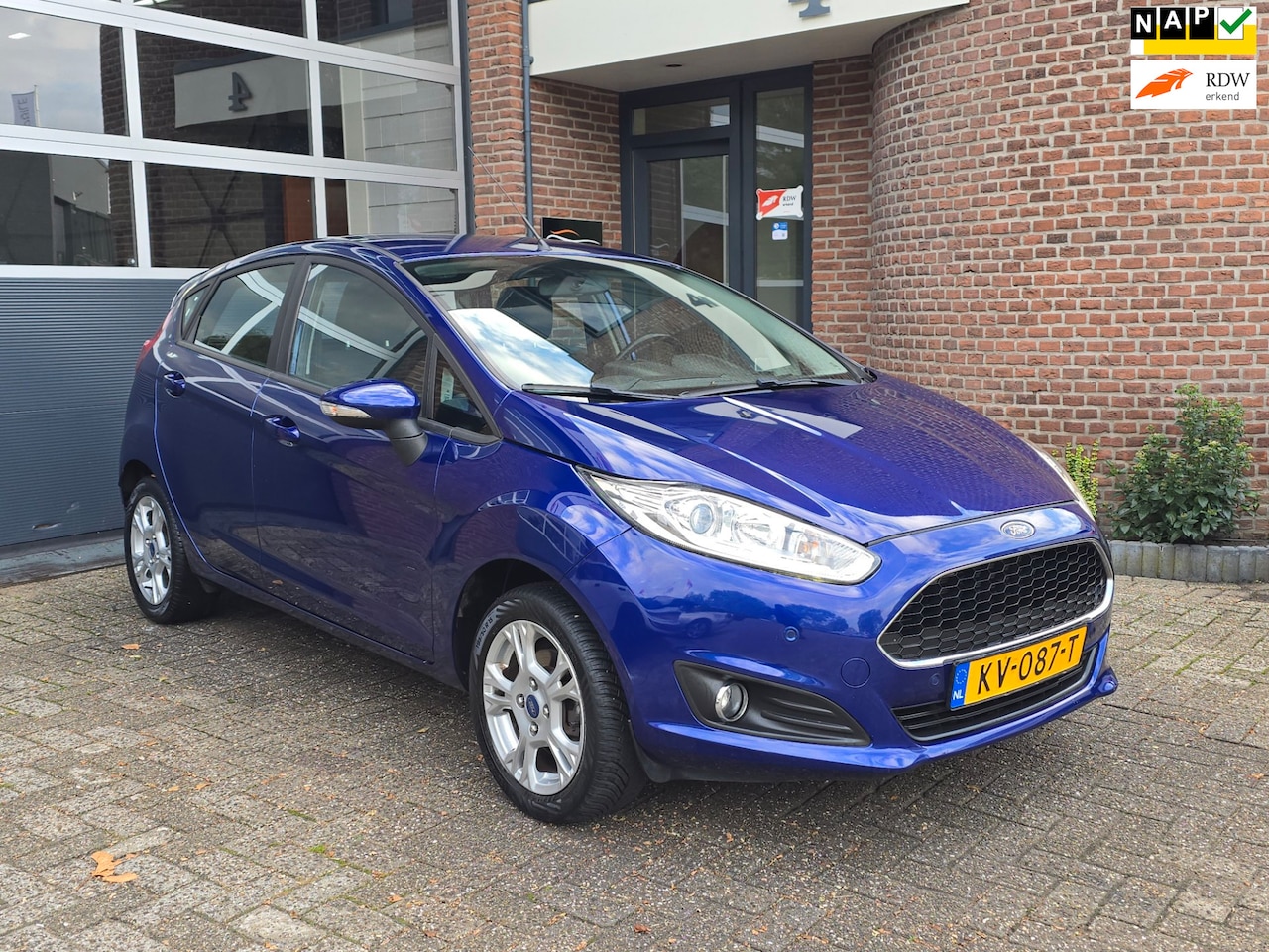 Ford Fiesta - 1.0 Style Ultimate Airco |Pdc |Nap |Cruise - AutoWereld.nl