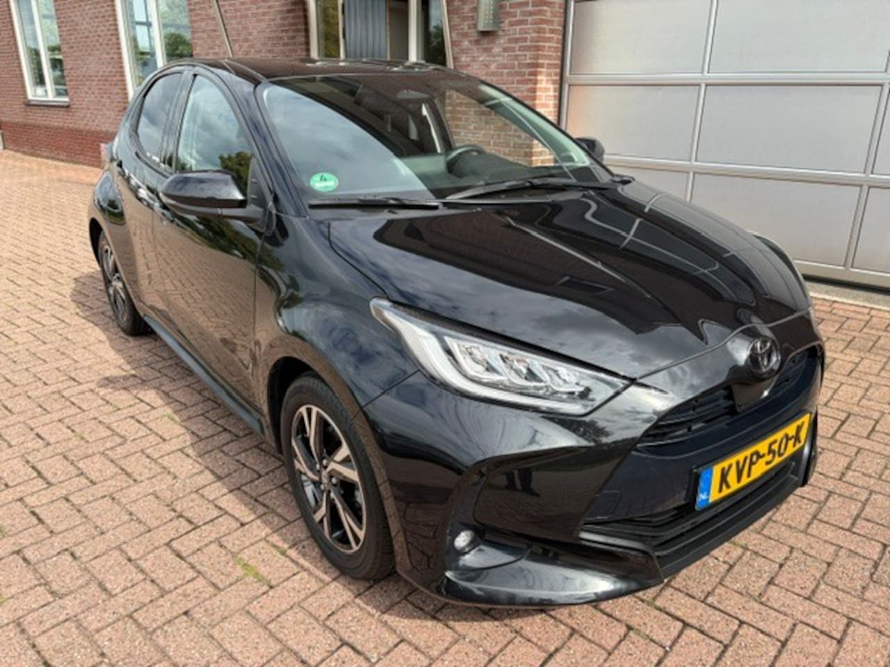 Toyota Yaris - 1.5 Hybrid 115 First Edition - AutoWereld.nl