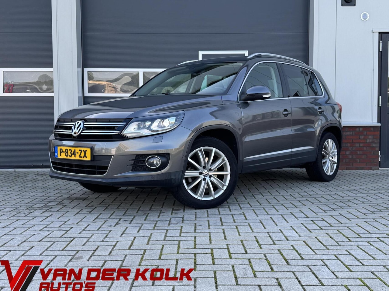 Volkswagen Tiguan - 1.4 TSI Comfort&Design 4Motion | Xenon | Cruise | Navigatie | Sensoren | Trekhaak | Stoelv - AutoWereld.nl