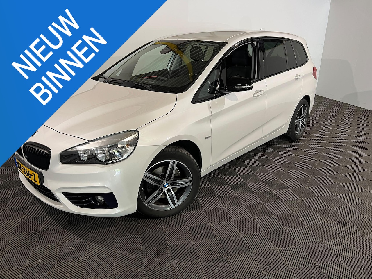 BMW 2-serie Gran Tourer - 218i Sport 7 persoons - AutoWereld.nl