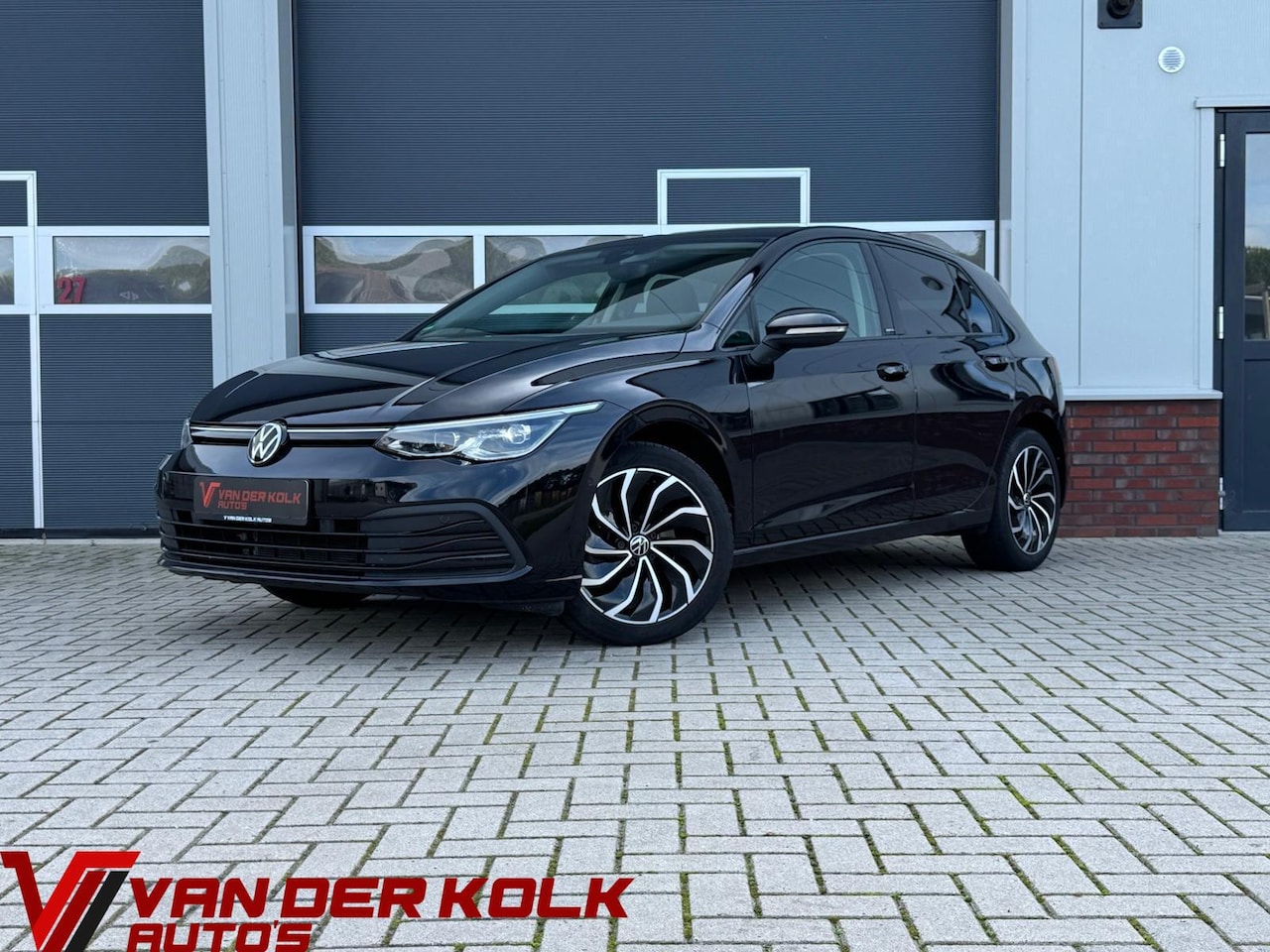 Volkswagen Golf - 1.5 eTSI Style | Full LED | IQ Drive | Sfeerverlichting | CarPlay | Climate | Adaptive Cru - AutoWereld.nl