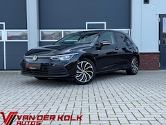 Volkswagen Golf - 1.5 eTSI Style | Digital Cockpit | Full LED | IQ Drive | Sfeerverlichting | CarPlay | Clim