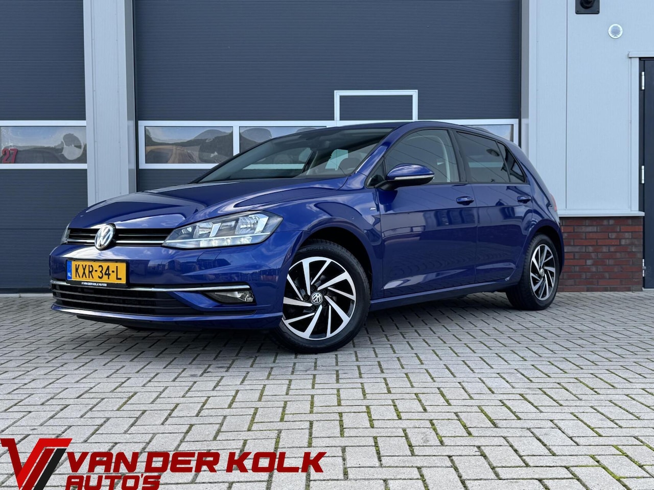 Volkswagen Golf - 1.0 TSI Comfortline | LED | CarPlay | Adaptive Cruise | Navigatie | Climate | Stoelverwarm - AutoWereld.nl