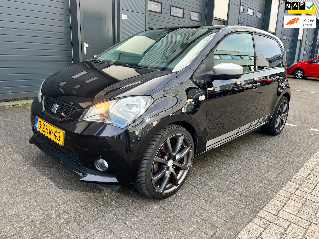 SEAT Mii - 1.0 Sport Dynamic 1.0 Sport Dynamic - AutoWereld.nl