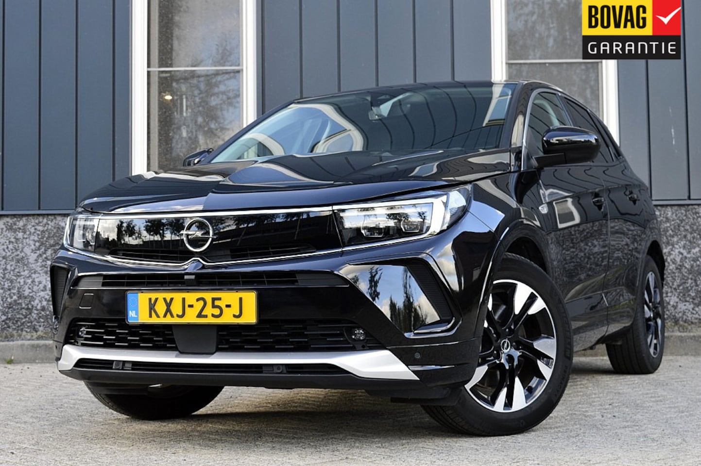 Opel Grandland - 1.6 Turbo Plug-In Hybrid Business Elegance Rijklaarprijs-Garantie Leder/Stof Apple/Android - AutoWereld.nl