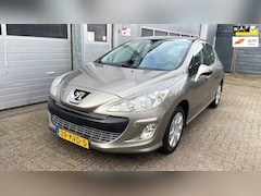 Peugeot 308 - 1.6 VTi Style-Navi-Clima-Cruise-Velgen-Trekhaak