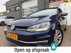Volkswagen Golf Variant - 1.0 TSI Comfortline met parkeersensoren en navigatie en bluetooth telefoon / media en crui