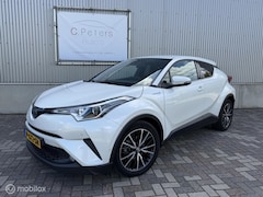 Toyota C-HR - 1.8 Hybrid Dynamic 2018 / Camera / Leder / Keyless / Wit Parelmoer / Dealeronderhouden NAP