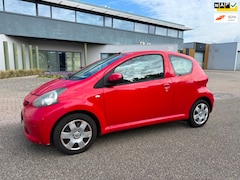 Toyota Aygo - 1.0-12V