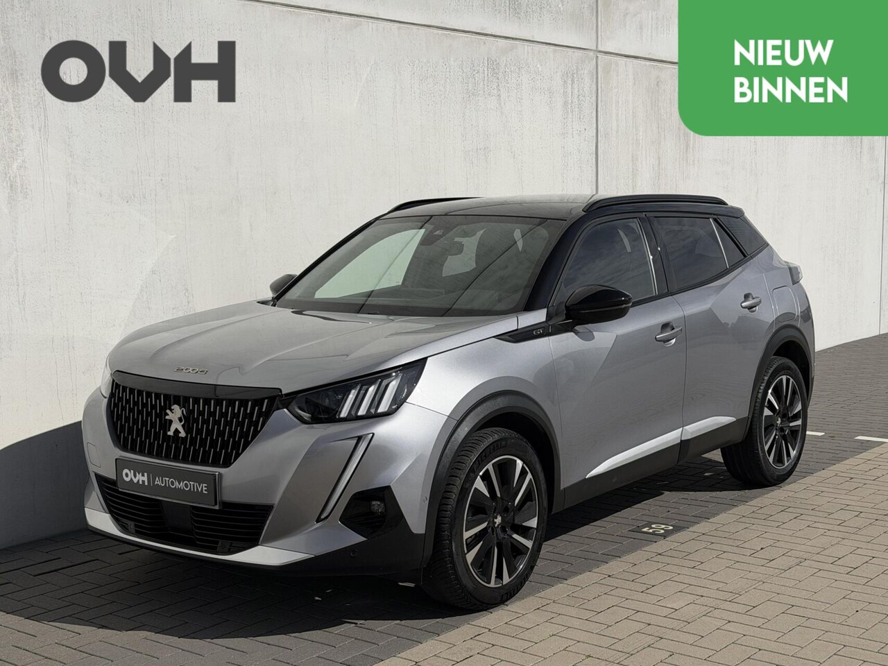Peugeot 2008 - 1.2 PureTech GT | Stoelverw | Camera | Keyless - AutoWereld.nl