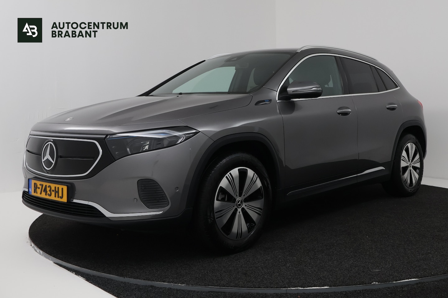 Mercedes-Benz EQA - 250 Business Solution Luxury 67 kWh (CAMERA, STOELVERWARMING, ELEKTR STOELEN) - AutoWereld.nl